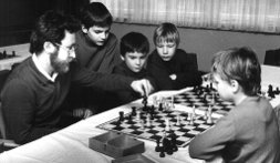 Straffes Kindertraining mit Achim Hörenz